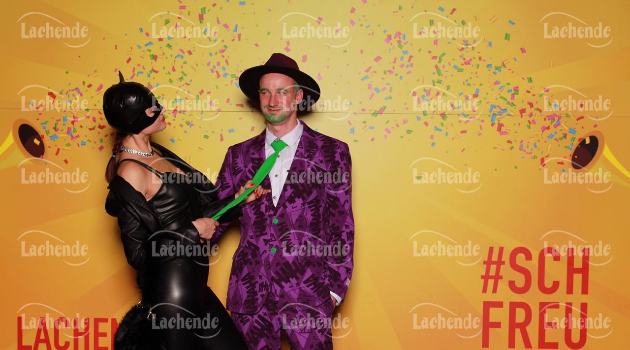 Lachende Kölnarena 11.02.24 19:17 Uhr - 0403