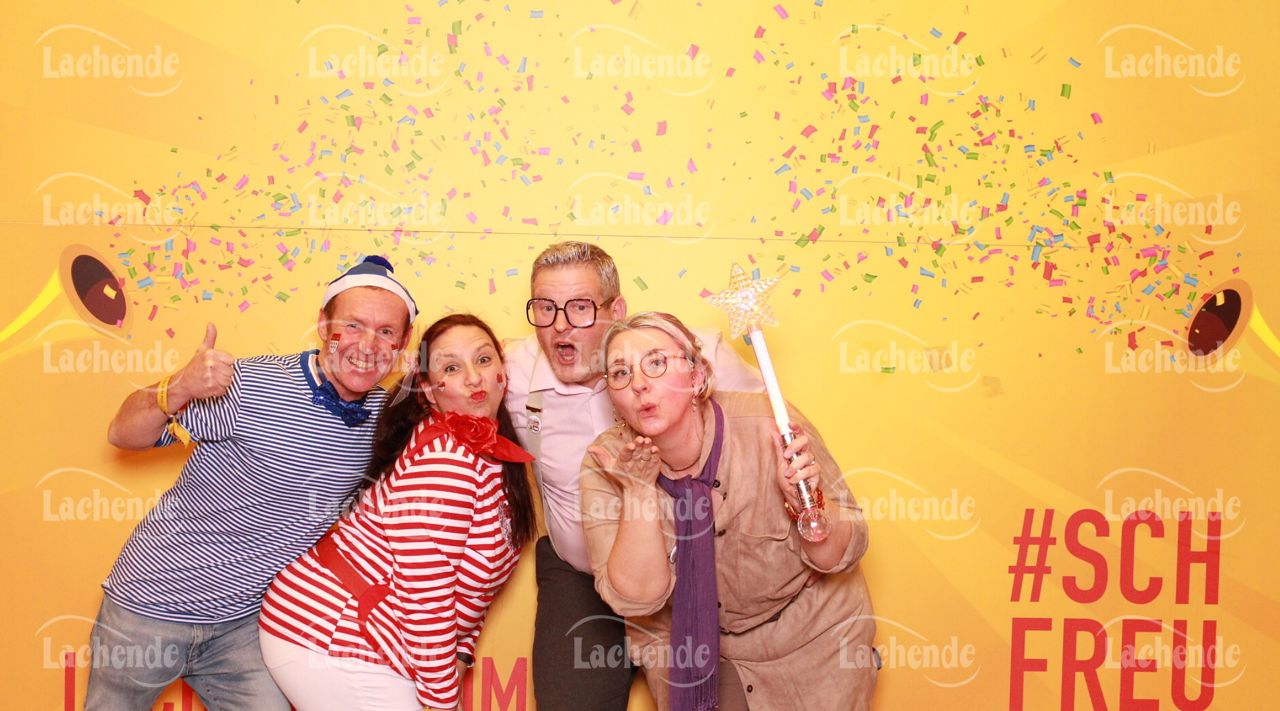 Lachende Kölnarena 09.02.2023 0552