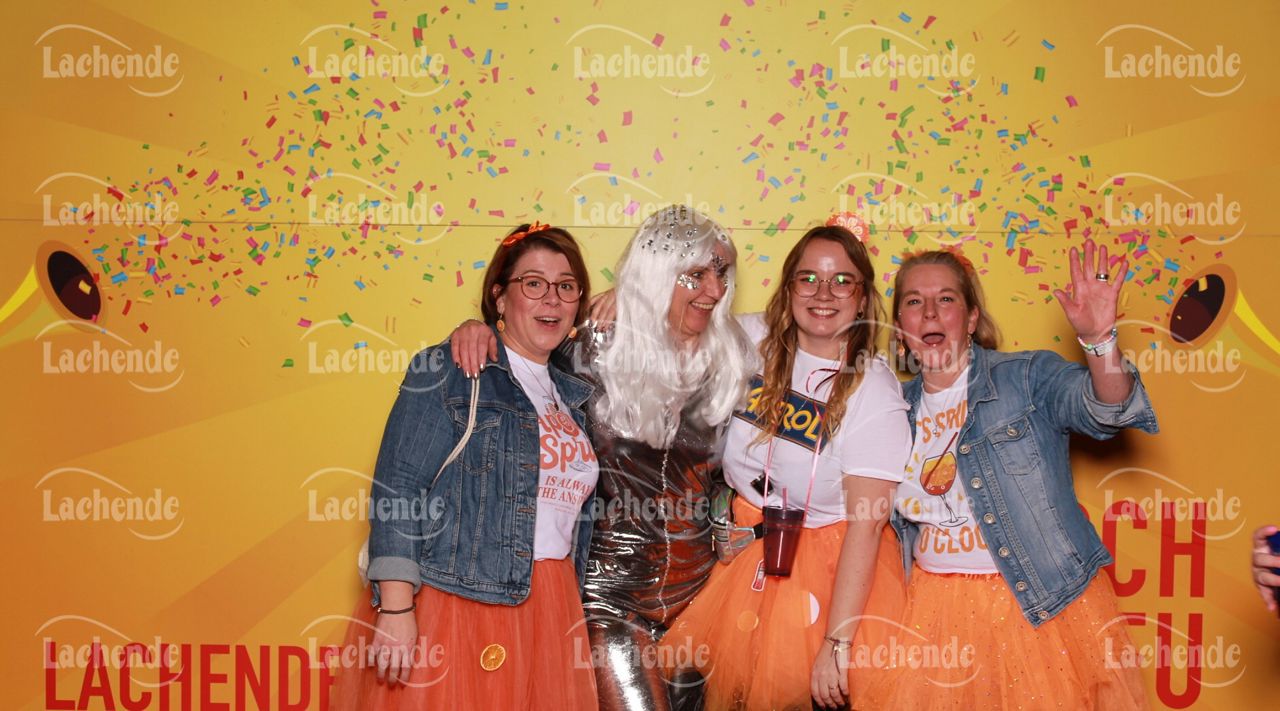 Lachende Kölnarena 10.02.24 19:06 Uhr - 0152