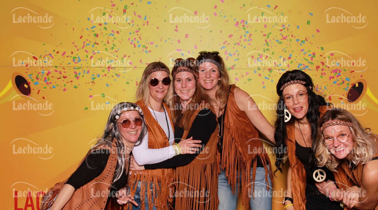 Lachende Kölnarena 09.02.24 22:00 Uhr - 0495