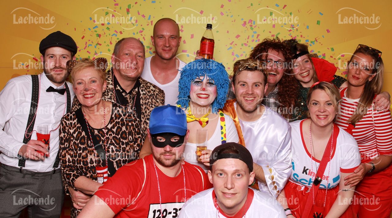 Lachende Kölnarena 10.02.24 21:35 Uhr - 0448