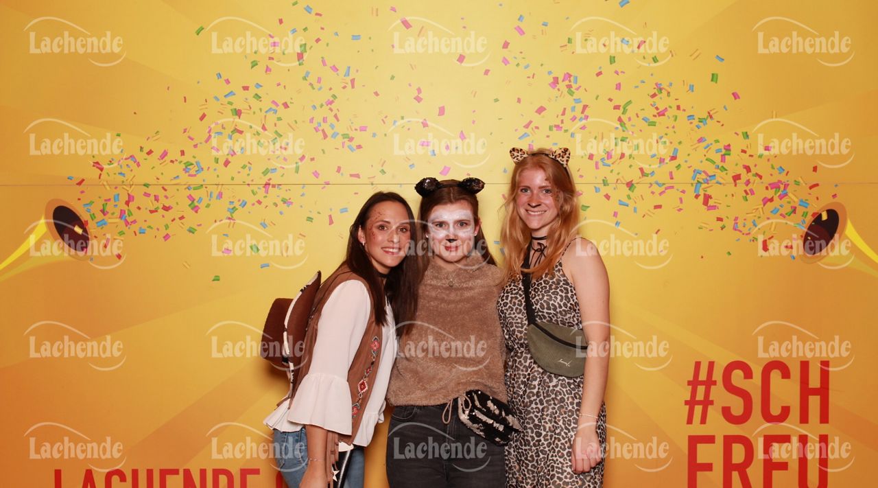 Lachende Kölnarena 28.02.2025 21:25 Uhr - 0400