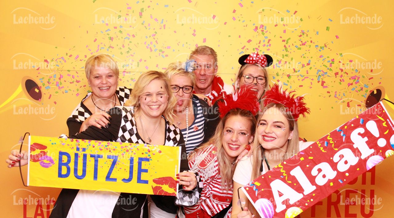 Lachende Kölnarena 10.02.2023 0569