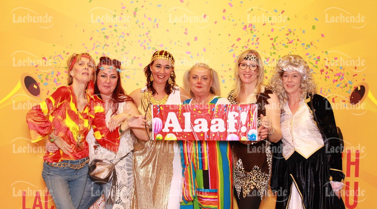 Lachende Kölnarena 10.02.2023 0343