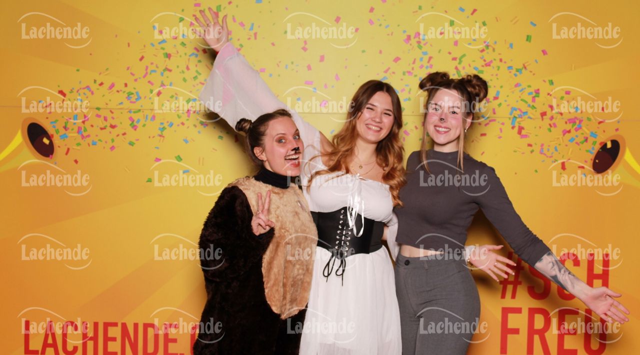 Lachende 08.02.24 18:34 Uhr - 0235