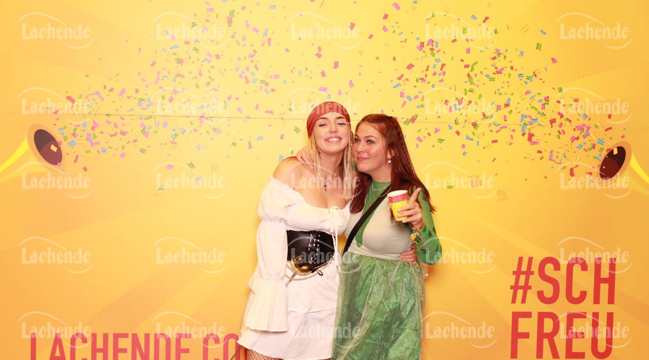 Lachende Kölnarena 09.02.2023 0542