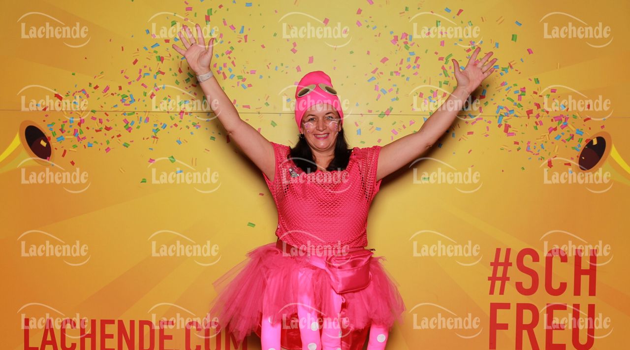 Lachende Kölnarena 09.02.24 22:25 Uhr - 0558