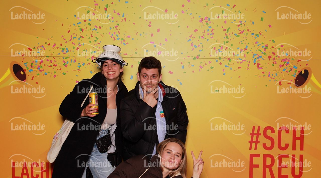 Lachende Kölnarena 09.02.24 21:45 Uhr - 0457