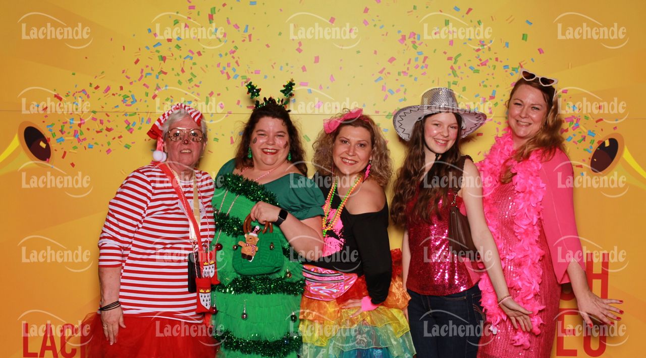 Lachende Kölnarena 10.02.24 19:14 Uhr - 0167