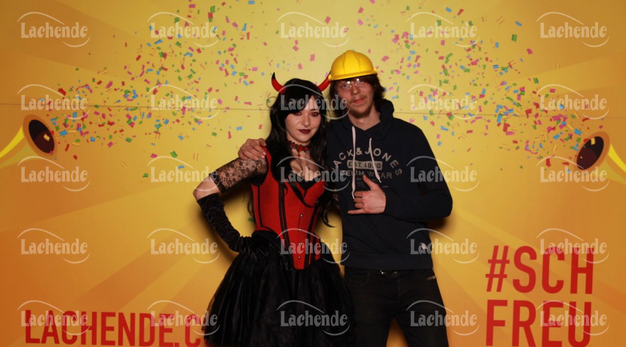 Lachende 08.02.24 19:28 Uhr - 0329