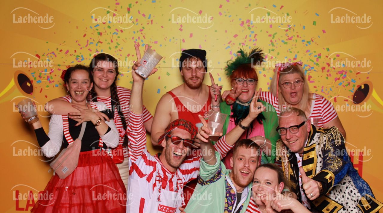 Lachende 08.02.24 20:01 Uhr - 0399