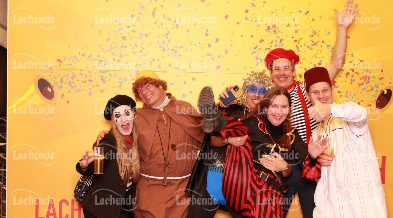 Lachende Kölnarena 09.02.2023 0538