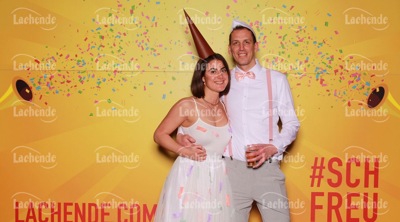 Lachende Kölnarena 09.02.24 22:24 Uhr - 0555