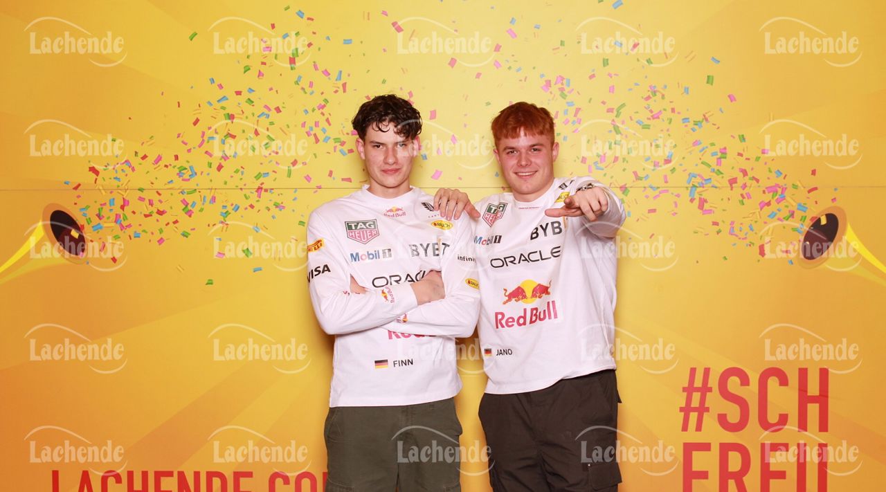 Lachende Kölnarena 01.03.2025 22:12 Uhr - 0415