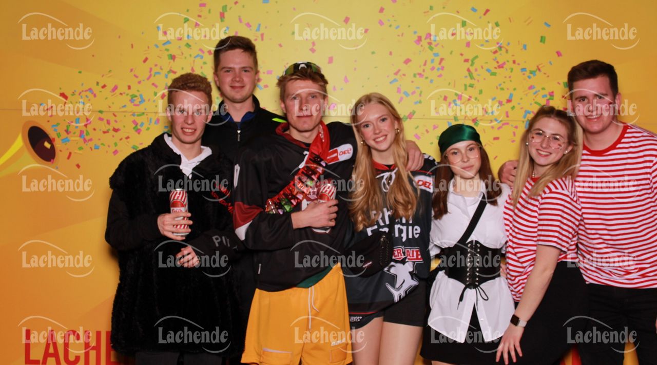 Lachende 08.02.24 17:53 Uhr - 0137