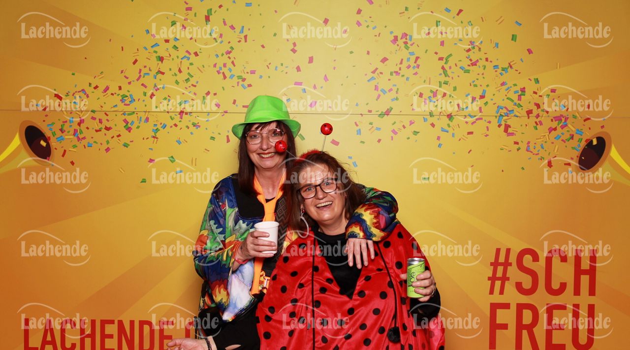 Lachende Kölnarena 09.02.24 19:54 Uhr - 0242