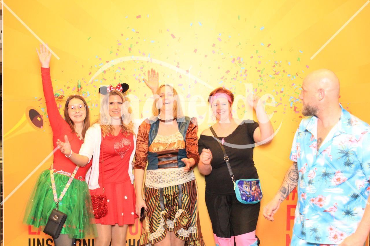 Lachende Kölnarena 23.01.2026 23:04 Uhr - 0260