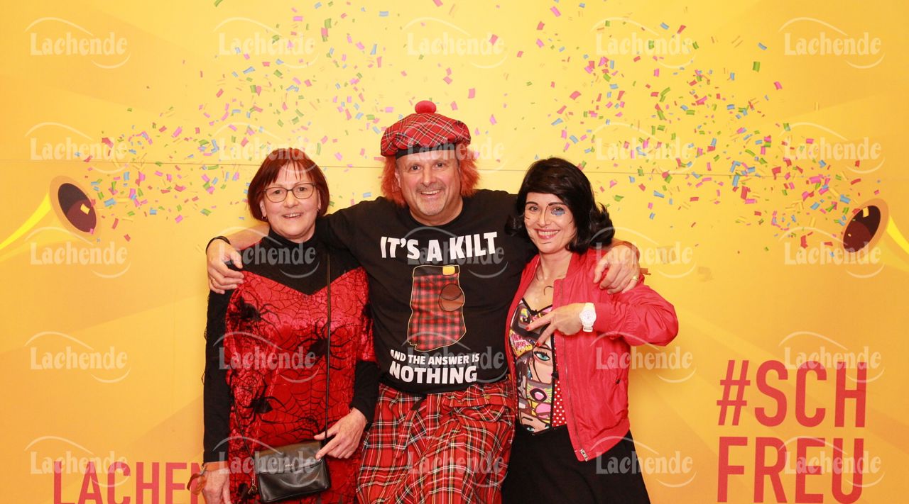 Lachende Kölnarena 10.02.2023 0435