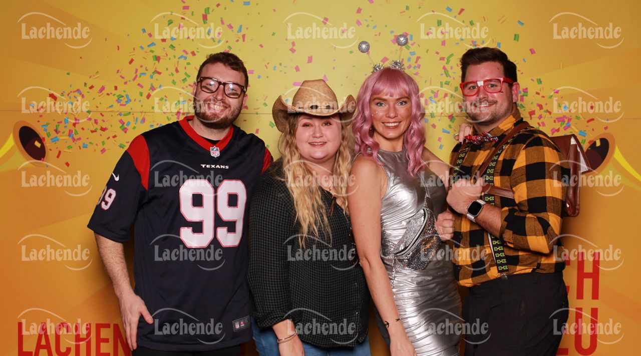 Lachende Kölnarena 11.02.24 16:49 Uhr - 0154