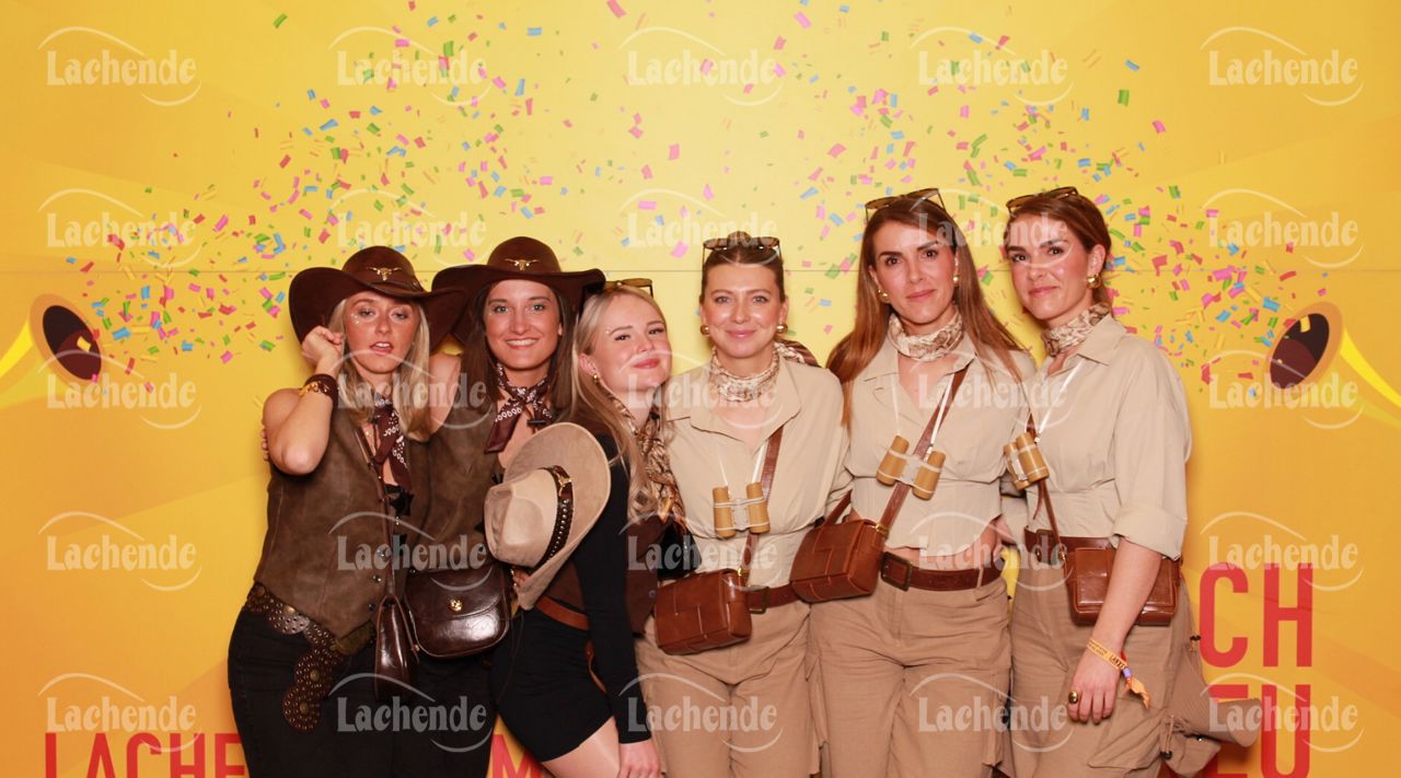 Lachende Kölnarena 27.02.2025 22:11 Uhr - 0457