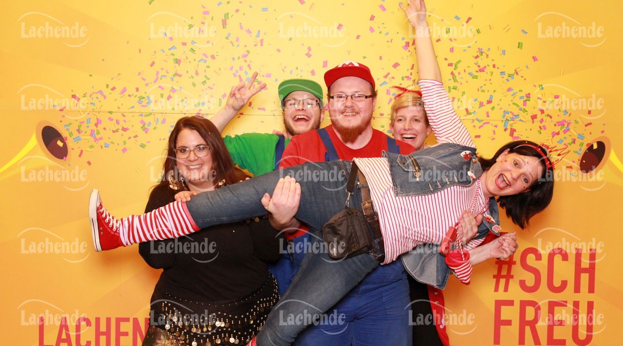 Lachende Kölnarena 10.02.2023 0137