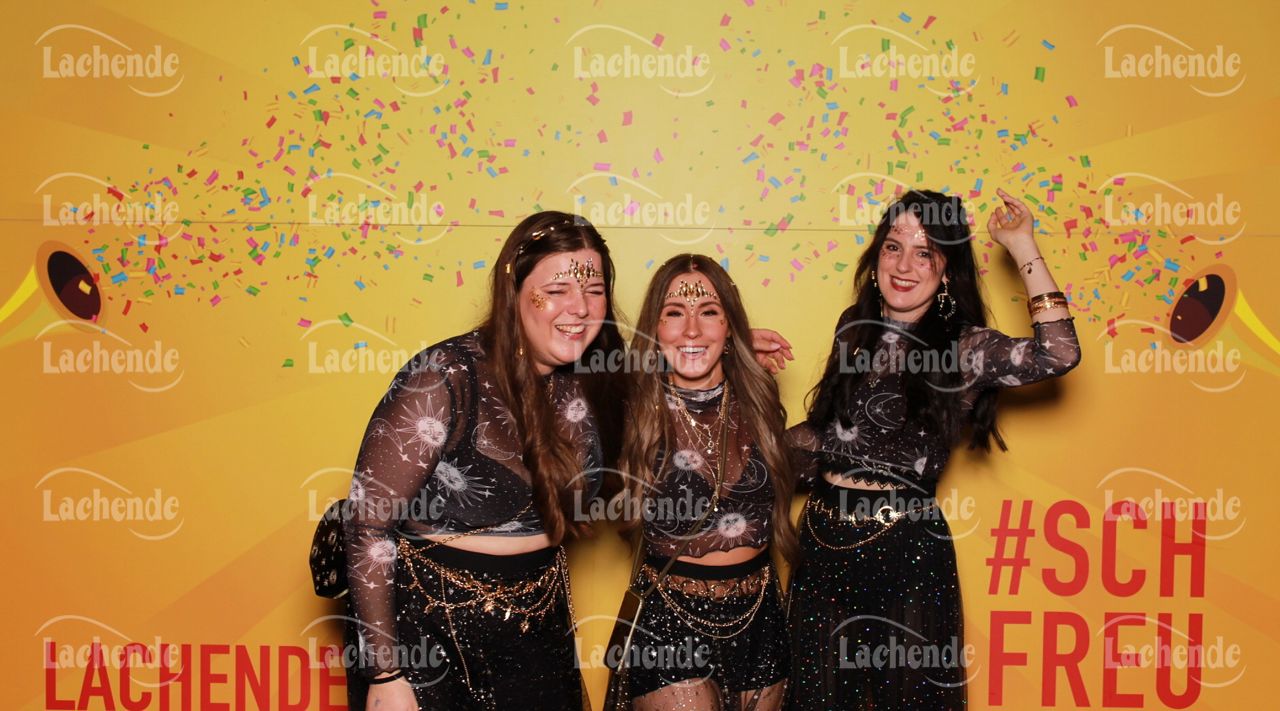 Lachende Kölnarena 10.02.24 21:21 Uhr - 0421