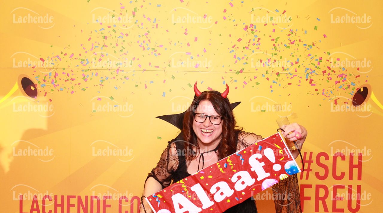 Lachende Kölnarena 10.02.2023 0634