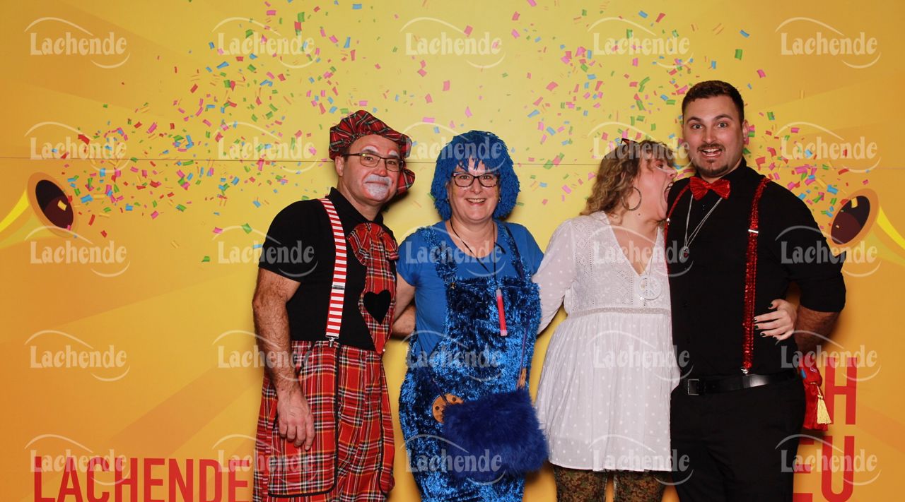 Lachende Kölnarena 09.02.24 19:35 Uhr - 0199