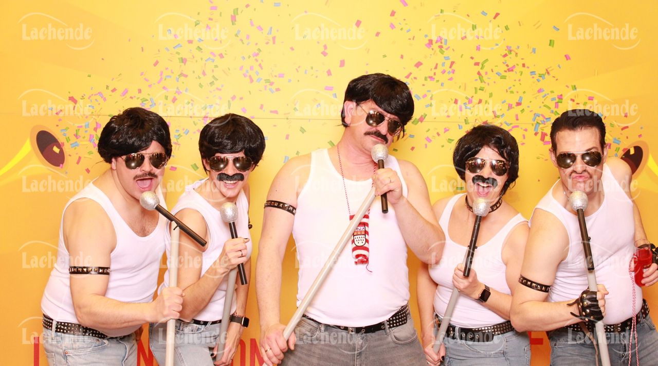 Lachende Kölnarena 03.02.2023 0435