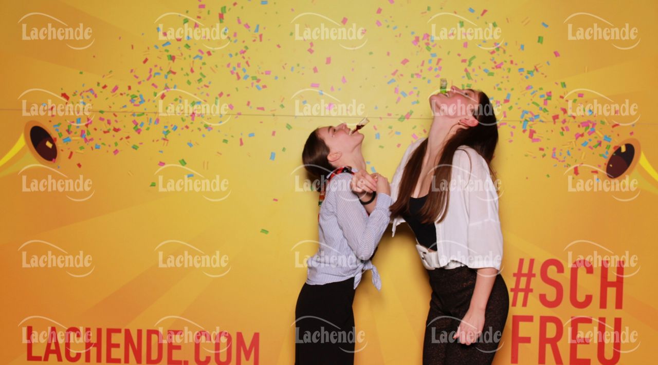 Lachende 08.02.24 19:33 Uhr - 0343