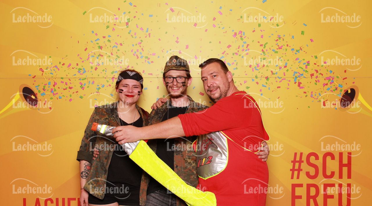 Lachende Kölnarena 28.02.2025 21:00 Uhr - 0355