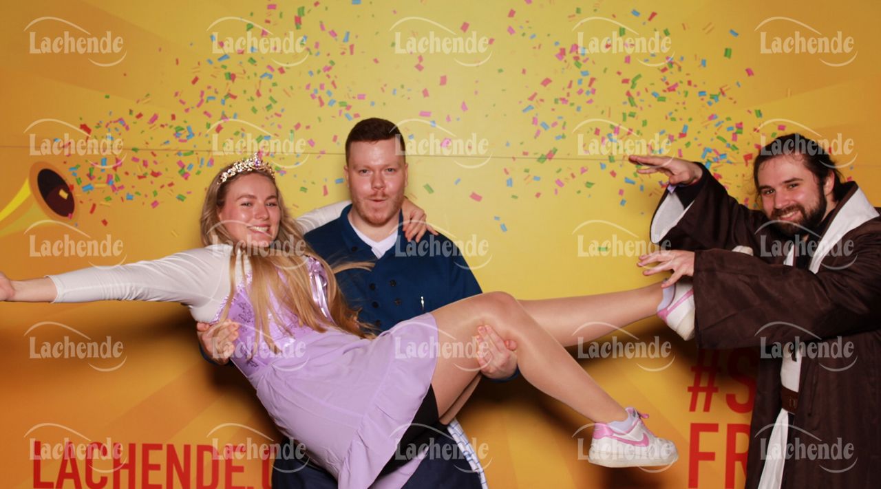 Lachende 08.02.24 18:25 Uhr - 0205