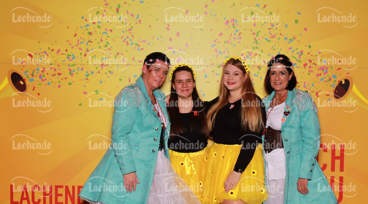 Lachende Kölnarena 11.02.24 17:00 Uhr - 0177