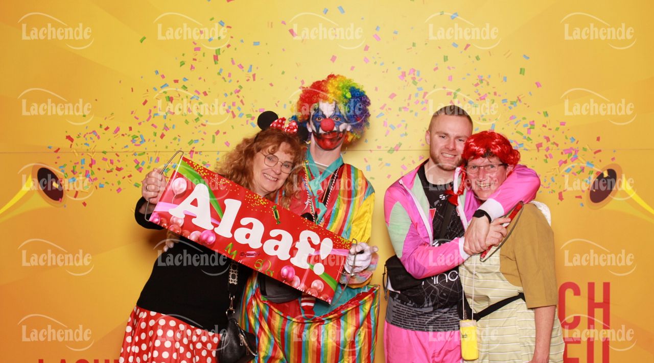 Lachende Kölnarena 02.03.2025 20:33 Uhr - 0401