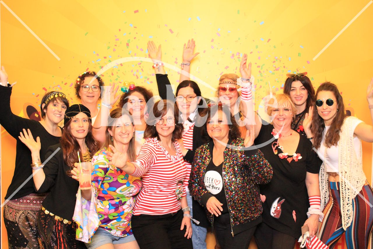 Lachende Kölnarena 17.01.2026 20:49 Uhr - 0157