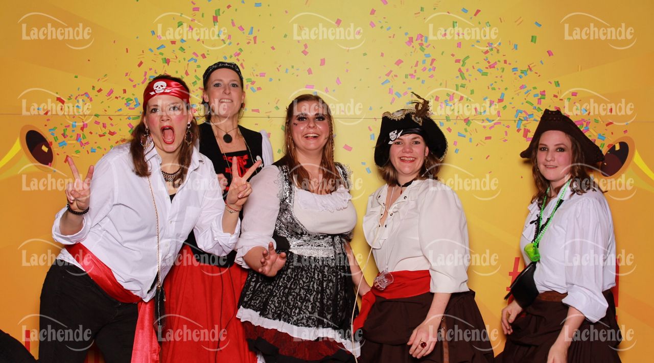 Lachende Kölnarena 09.02.24 19:46 Uhr - 0227