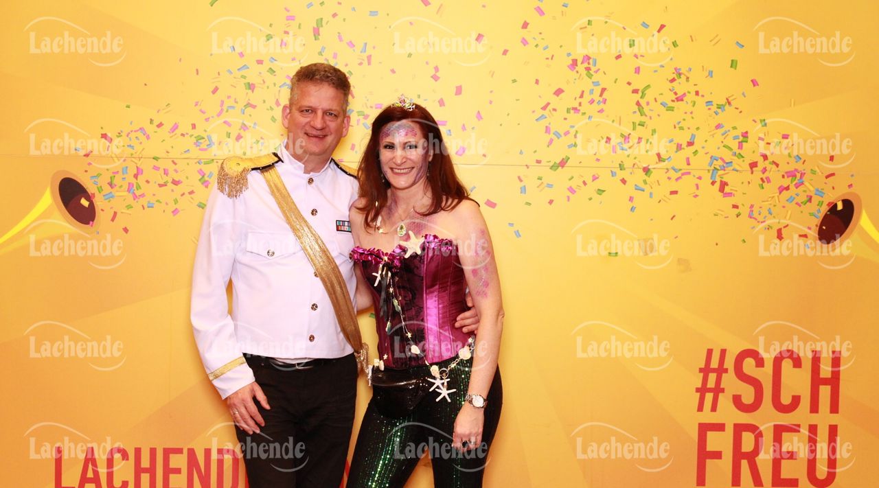 Lachende Kölnarena 10.02.2023 0102