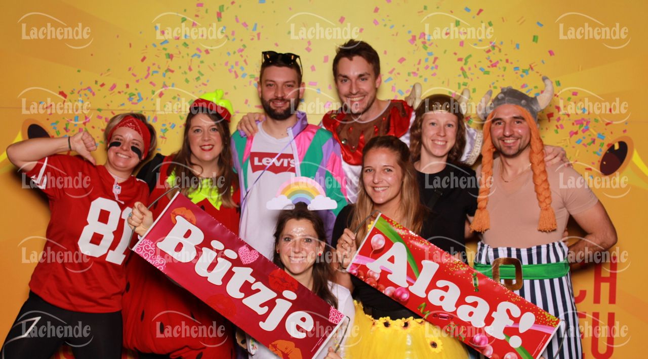 Lachende 08.02.24 18:42 Uhr - 0253