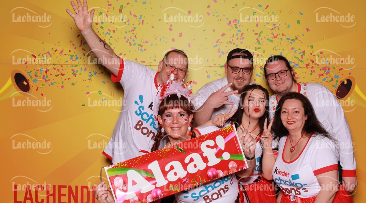 Lachende Kölnarena 09.02.24 20:00 Uhr - 0254