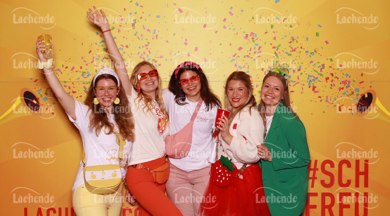 Lachende Kölnarena 28.02.2025 19:23 Uhr - 0171