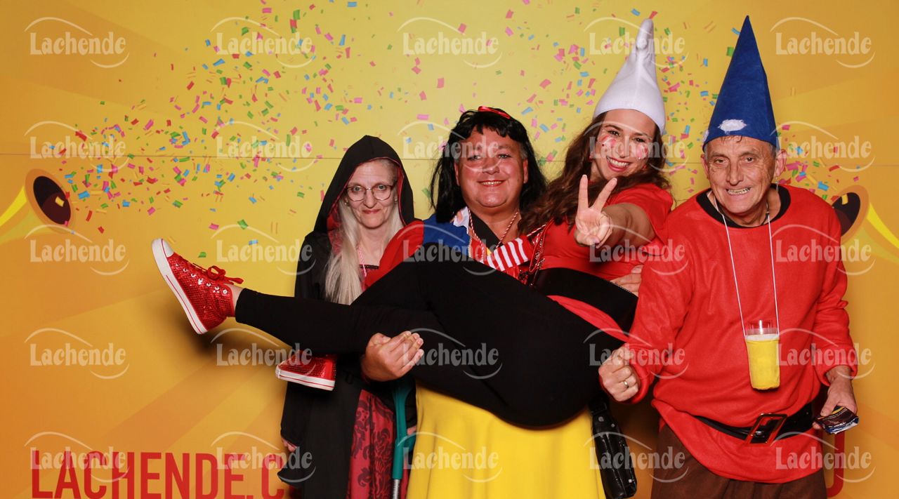 Lachende Kölnarena 10.02.24 19:07 Uhr - 0154