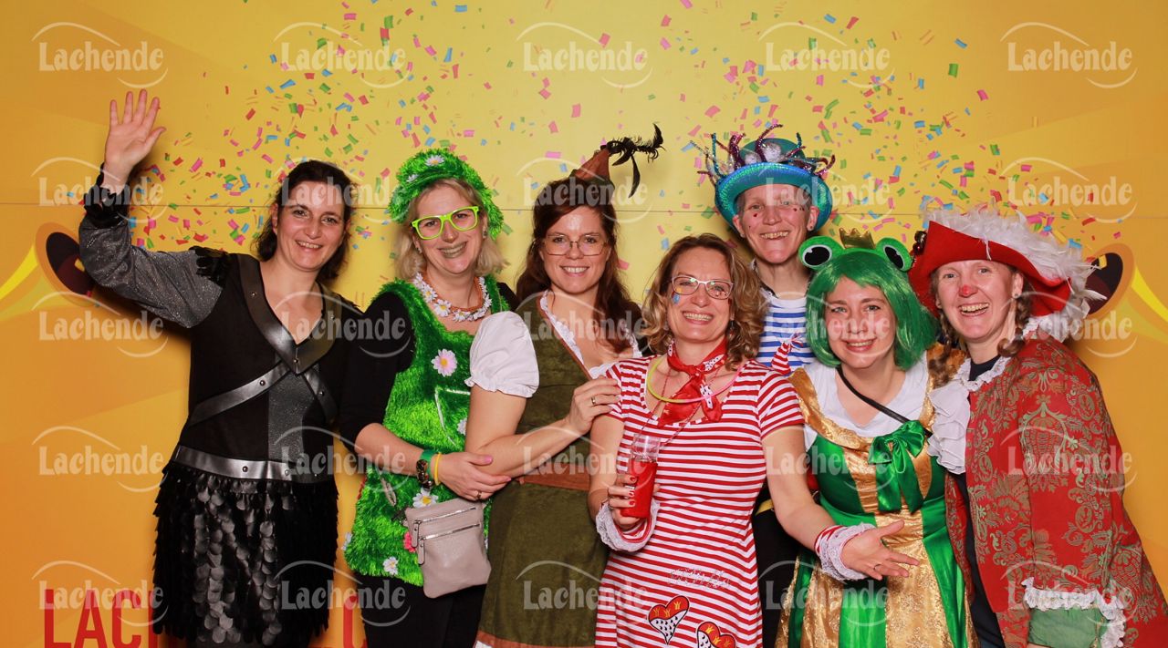 Lachende Kölnarena 09.02.24 21:48 Uhr - 0465