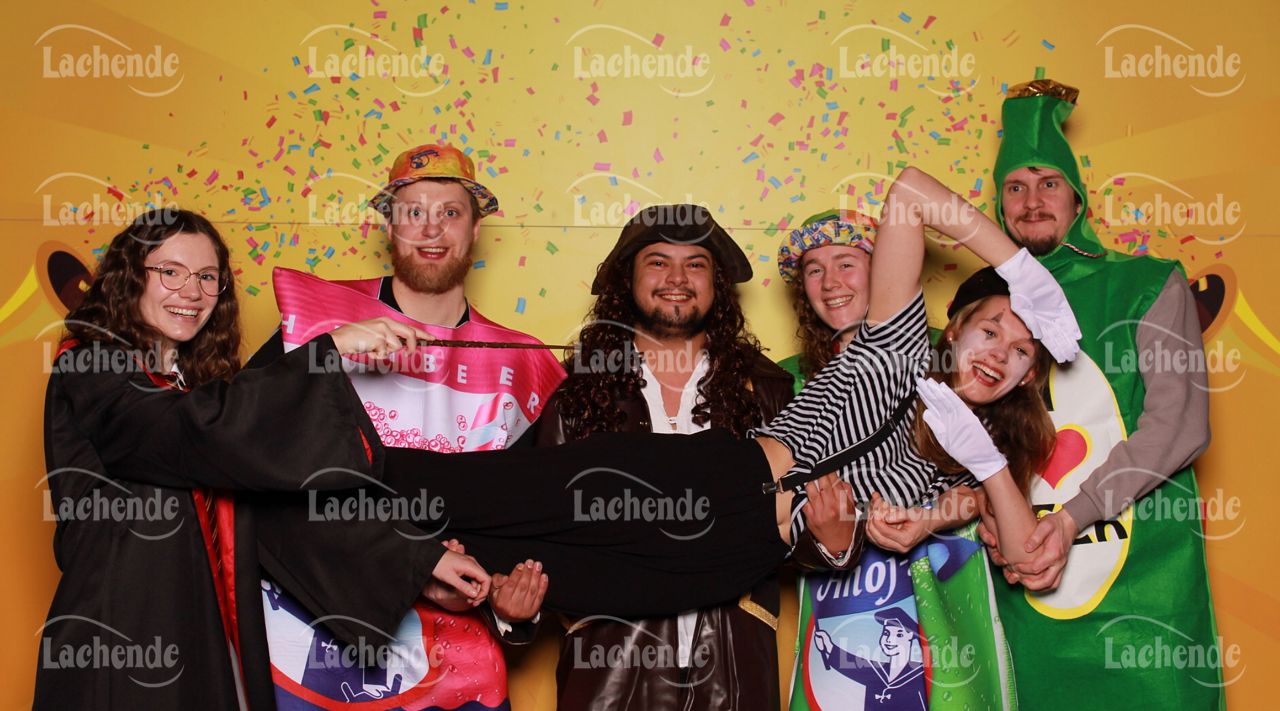 Lachende Kölnarena 10.02.24 20:02 Uhr - 0256