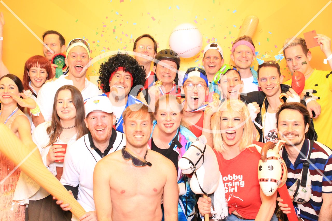 Lachende Kölnarena 30.01.2026 21:16 Uhr - 0153