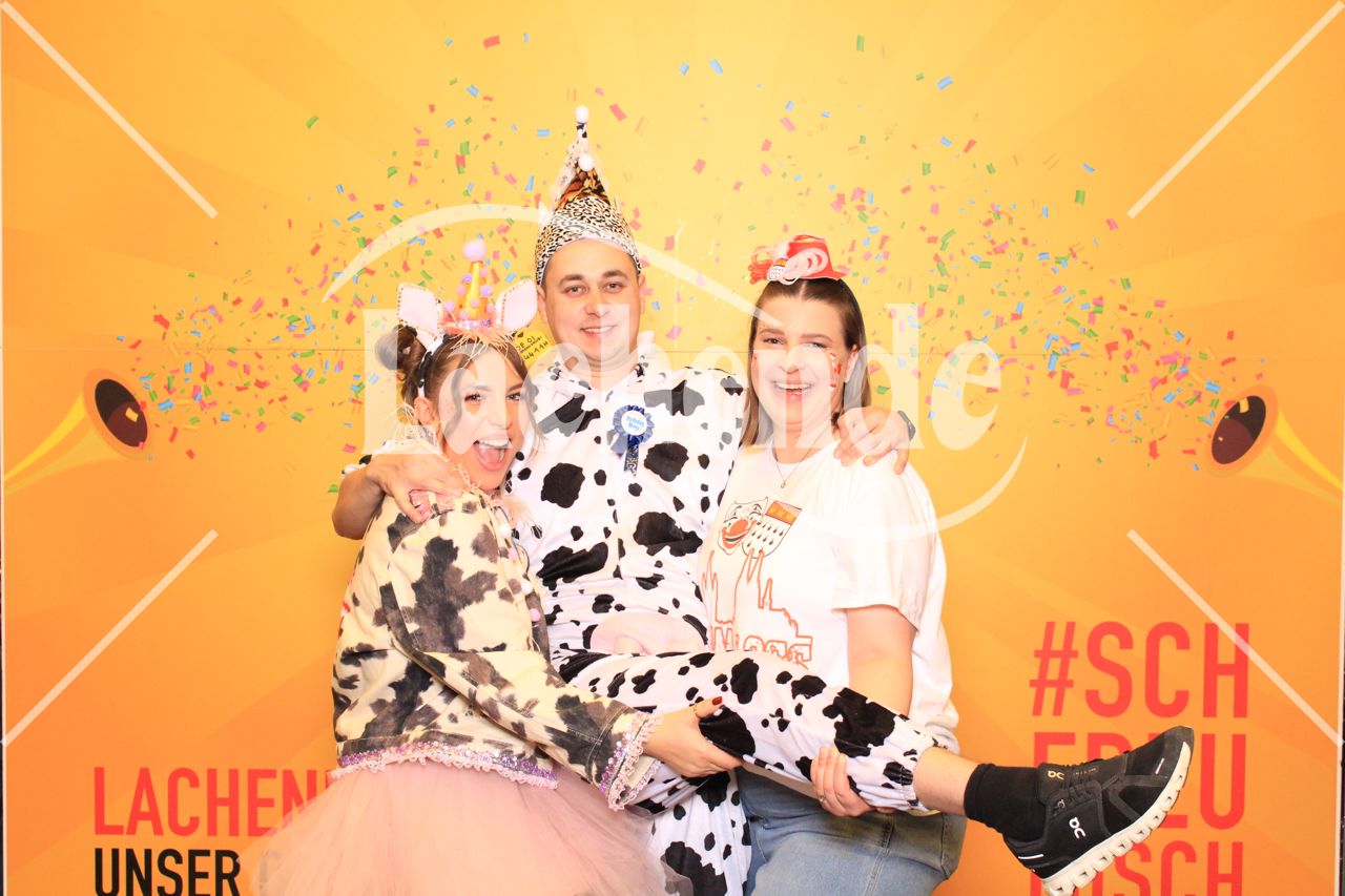 Lachende Kölnarena 17.01.2026 21:17 Uhr - 0200