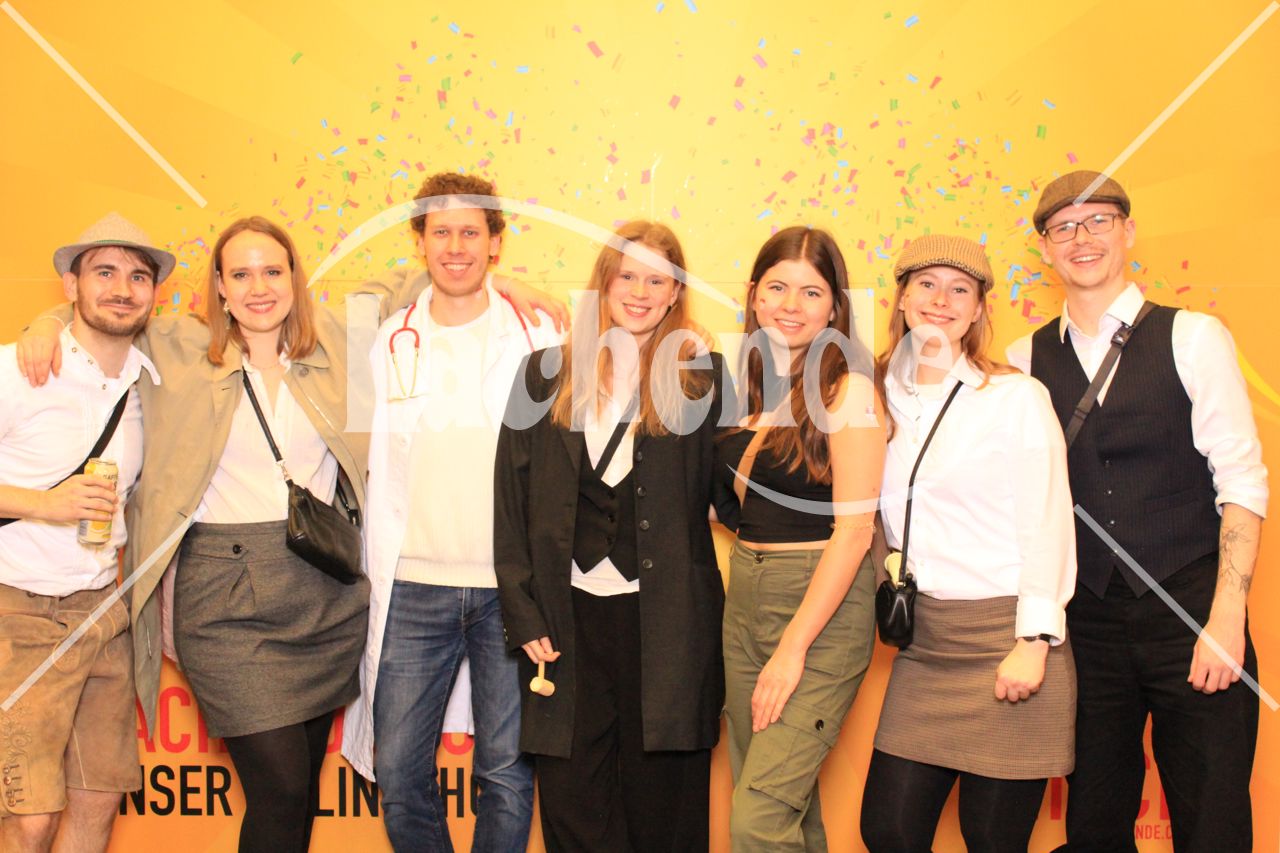 Lachende Kölnarena 15.02.2026 21:13 Uhr - 0522