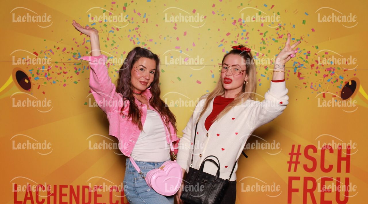 Lachende 08.02.24 17:38 Uhr - 0106