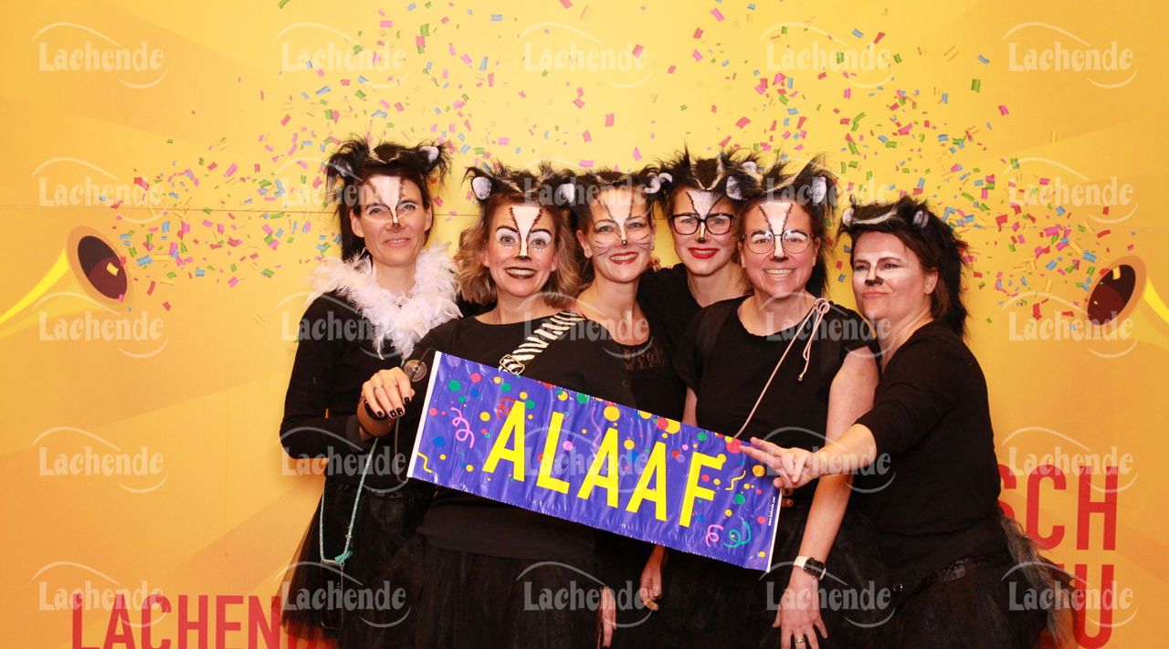 Lachende Kölnarena 10.02.2023 0156