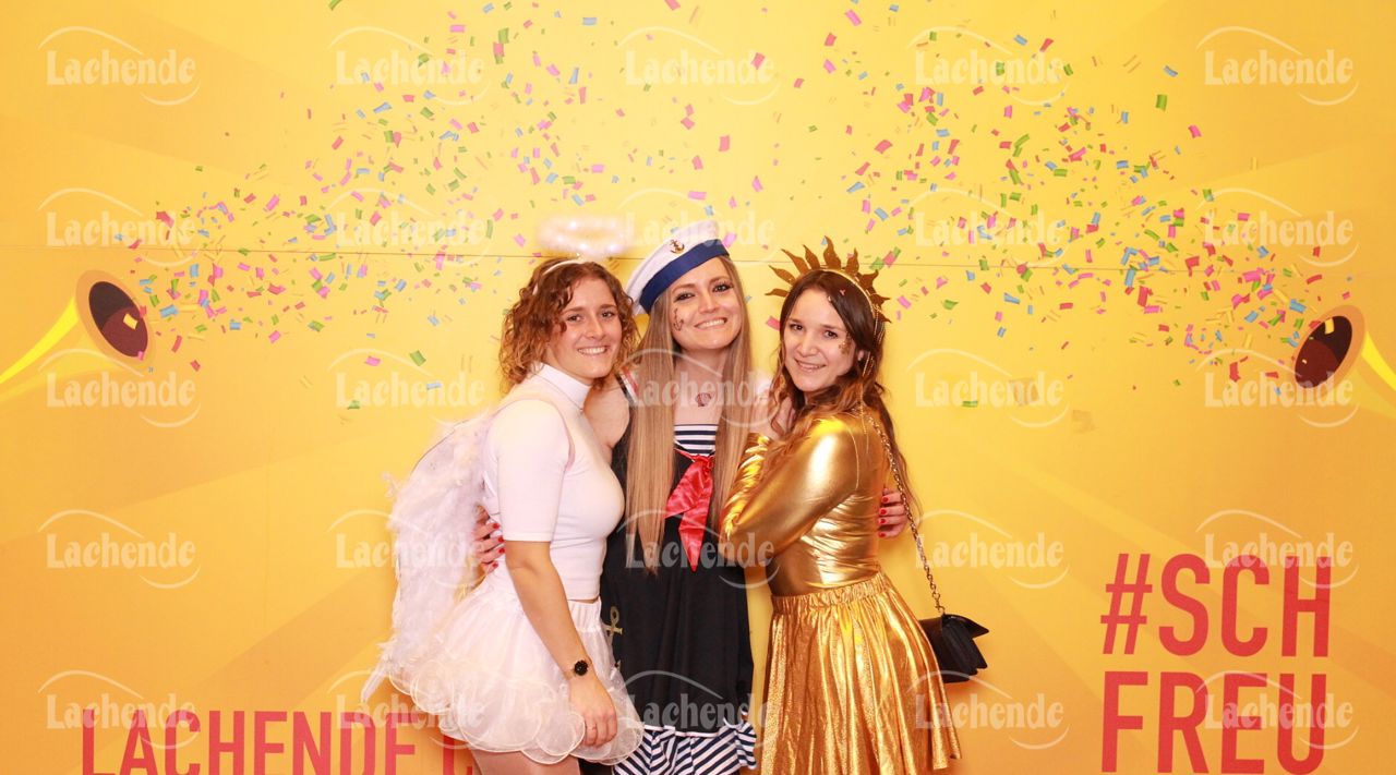 Lachende Kölnarena 10.02.2023 0555