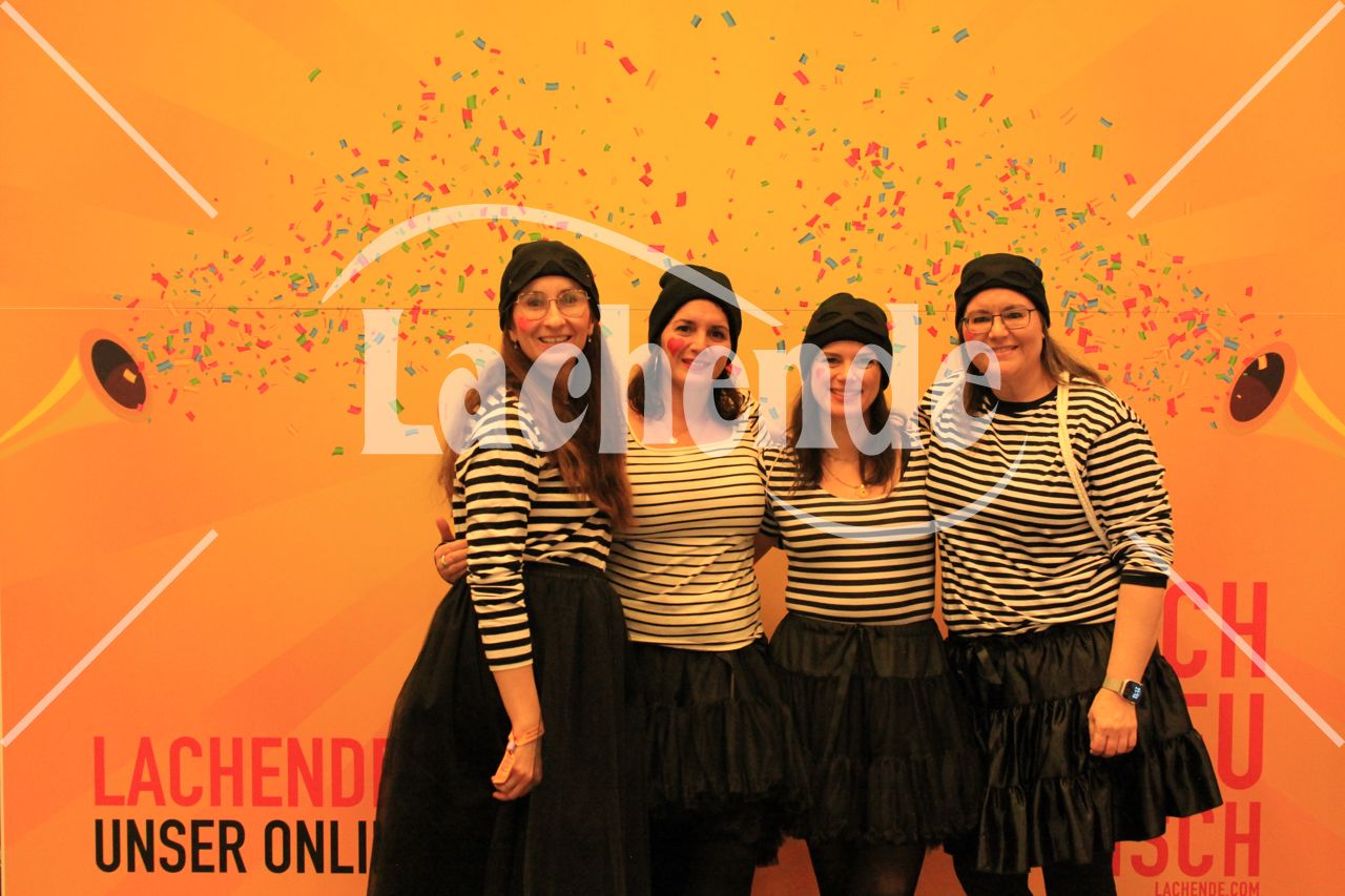 Lachende Kölnarena 12.02.2026 21:38 Uhr - 0611